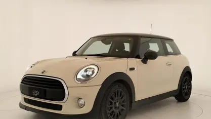 Usata Mini Cooper 136 CV (100 kW) 2018 Beige Utilitaria