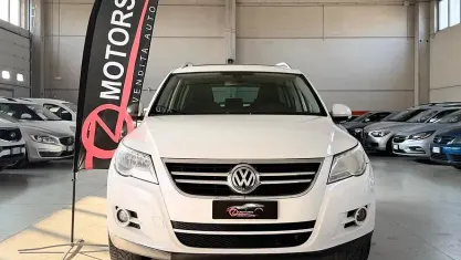 Usata VW Tiguan Sportline 140 CV (102 kW) 2008 Bianco SUV
