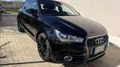Nero Usata 2012 Audi A1 Sportback Ambition Due volumi | 9990 € (Buon prezzo)