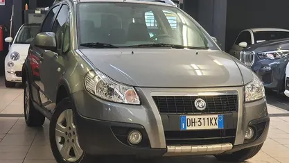 Usata Fiat Sedici Emotion 107 CV (78 kW) 2007 SUV
