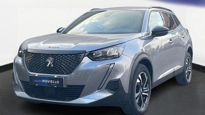 Usata Peugeot 2008 Allure 131 CV (96 kW) 2023 Grigio SUV
