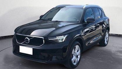 Gebraucht Volvo XC40 Core 163 PS (119 kW) 2022 Schwarz SUV