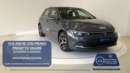 Usata VW Golf VIII Style 116 CV (85 kW) 2023 Grigio scuro Berlina