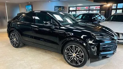 Usata 2024 Porsche Cayenne Coupe Coupé | 119.900 €