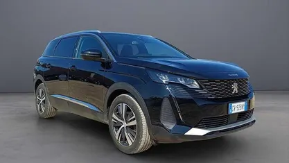 Usata Peugeot 5008 Allure 131 CV (96 kW) 2024 Nero SUV
