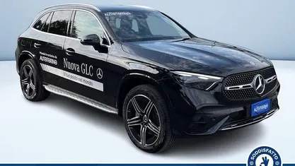 Nero metallizzato Usata 2024 Mercedes GLC300e Advanced SUV | 70.100 € (Buon prezzo)