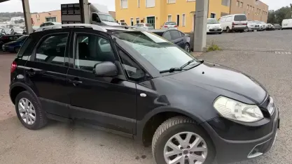 Usata Fiat Sedici 135 CV (99 kW) 2010 Nero SUV