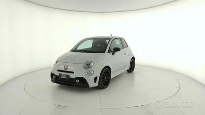Usata Abarth 595 145 CV (106 kW) 2017 Grigio azzurro metal Utilitaria