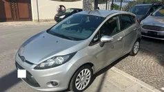 Usata 2011 Ford Fiesta Titanium Due volumi | 4500 € (Buon prezzo)