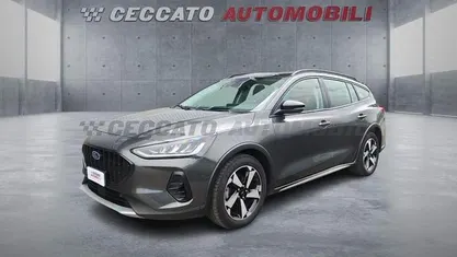 Grigio Usata 2023 Ford Focus Active Station wagon | 17.017 € (Ottimo prezzo)