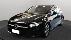 Nero Usata 2022 Mercedes A180 Tre volumi | 27.800 € (Buon prezzo)