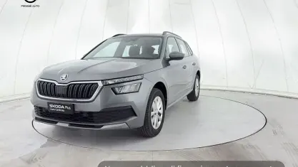 Używany Skoda Kamiq Ambition 95 KM (69 kW) 2023 Szary SUV