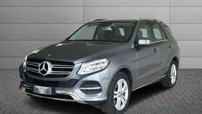 Usata Mercedes GLE250 204 CV (150 kW) 2017 Grigio medio metallizzato SUV