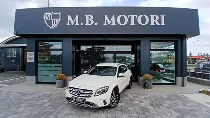 Gebraucht Mercedes GLA200 Executive 136 PS (100 kW) 2017 Weiß SUV