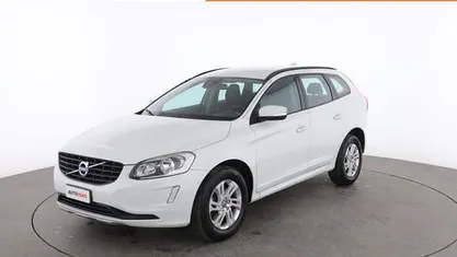 Usata Volvo XC60 Kinetic 150 CV (110 kW) 2017 Bianco SUV
