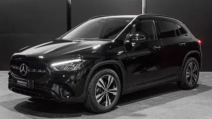 Usata 2026 Mercedes GLA180 SUV | 43.279 € (Buon prezzo)