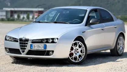 Usata Alfa Romeo 159 150 CV (110 kW) 2010 Argento Berlina
