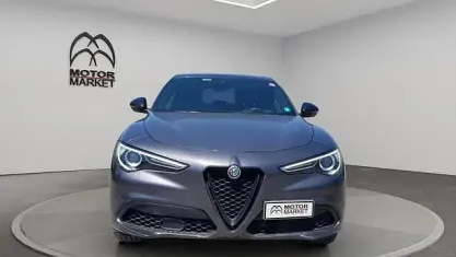 Usata Alfa Romeo Stelvio Ti 280 CV (205 kW) 2022 Grigio scuro SUV