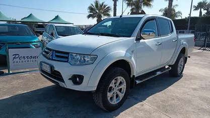 Usata Mitsubishi L200 Intense+ 178 CV (130 kW) 2014 Bianco Pick-up
