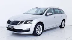 Argento brilliant Usata 2020 Skoda Octavia G-TEC Executive Station wagon | 15.800 € (Buon prezzo)