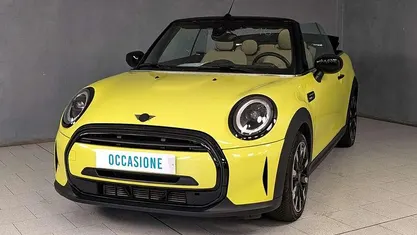 Giallo Usata 2022 Mini Cooper Cabriolet Cabrio | 26.890 € (Molto cara)