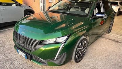 Usata Peugeot 308 Allure 131 CV (96 kW) 2022 Verde Berlina