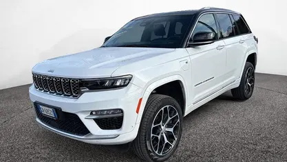 Usata 2023 Jeep Grand Cherokee Summit SUV | 63.900 €