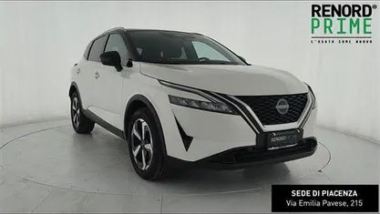 Używany Nissan Qashqai N-Connecta 140 KM (102 kW) 2024 Biały SUV