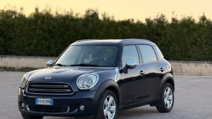 Usata Mini One D Countryman 90 CV (66 kW) 2016 Bluazzurro SUV