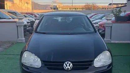Usata VW Golf V Comfortline 105 CV (77 kW) 2007 Nero Berlina