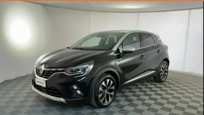 Käytetty Renault Captur Techno 92 HP (67 kW) 2024 Musta Katumaasturi