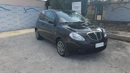 Nero Usata 2008 Lancia Ypsilon Due volumi | 3800 € (Cara)
