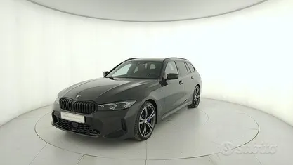 Usata BMW 330 M Sport 286 CV (210 kW) 2023 Grigio Station wagon