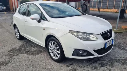 Bianco Usata 2011 Seat Ibiza Style Tre volumi | 4000 € (Ottimo prezzo)
