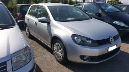Usata VW Golf VII Comfortline 140 CV (102 kW) 2012 Argento Berlina