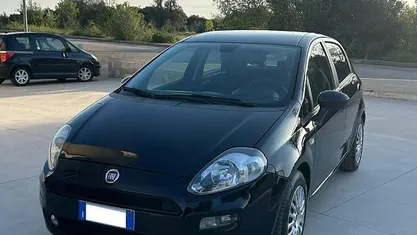Usata Fiat Punto Street 95 CV (69 kW) 2018 Blu Utilitaria