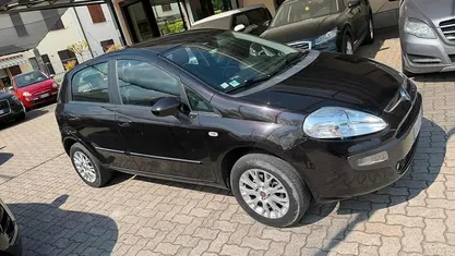 Usata Fiat Punto Evo 69 CV (50 kW) 2010 Nero Utilitaria