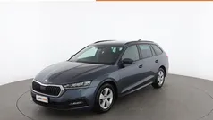 Grigio Usata 2021 Skoda Octavia Executive Station wagon | 16.499 € (Buon prezzo)