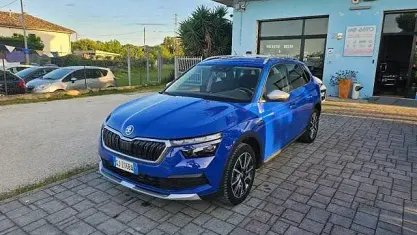 Usata Skoda Kamiq ScoutLine 90 CV (66 kW) 2022 Blu SUV