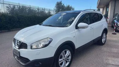 Bianco Usata 2011 Nissan Qashqai +2 Tekna SUV | 6500 € (Buon prezzo)