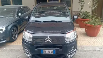 Usata Citroën C3 Picasso Exclusive 92 CV (67 kW) 2011 Nero Monovolume