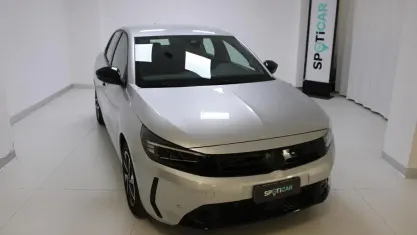 Usata Opel Corsa 101 CV (74 kW) 2025 Bianco Utilitaria