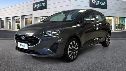 Begagnad Ford Fiesta Titanium 75 HK (55 kW) 2022 Grå Halvkombi