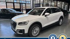 Bianco pastello Usata 2017 Audi Q2 Design SUV | 18.200 € (Super prezzo)
