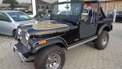 Usata Jeep CJ Laredo 150 CV (110 kW) 1981 SUV