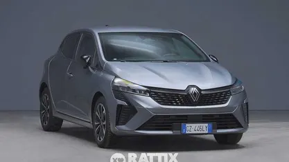 Usata 2025 Renault Clio V Techno Due volumi | 16.912 € (Buon prezzo)