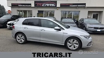 Usata VW Golf VIII Style 130 CV (95 kW) 2021 Grigio Berlina