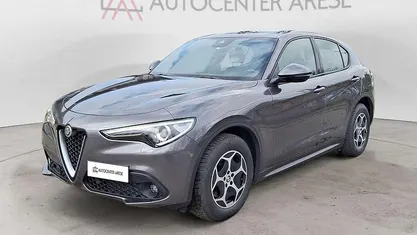 Usata Alfa Romeo Stelvio Business 190 CV (139 kW) 2022 Verde SUV
