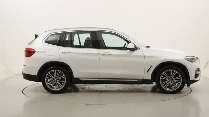 Usata BMW X3 Luxury Line 190 CV (139 kW) 2021 Biancobianco SUV