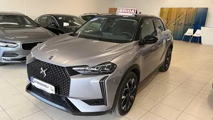 Usata DS Automobiles DS3 136 CV (100 kW) 2025 Grigio Utilitaria
